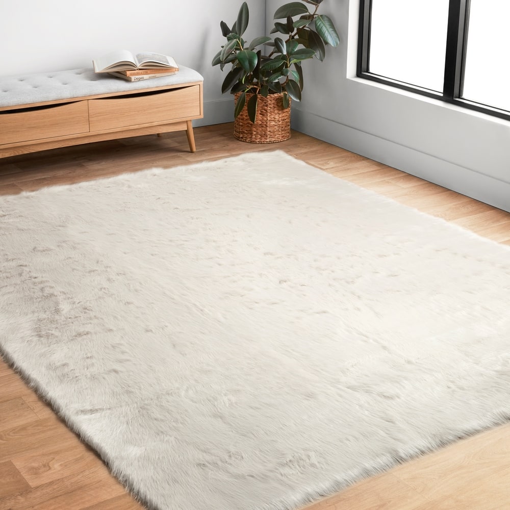 Strick & Bolton Newport Faux Sheepskin Shag Area Rug