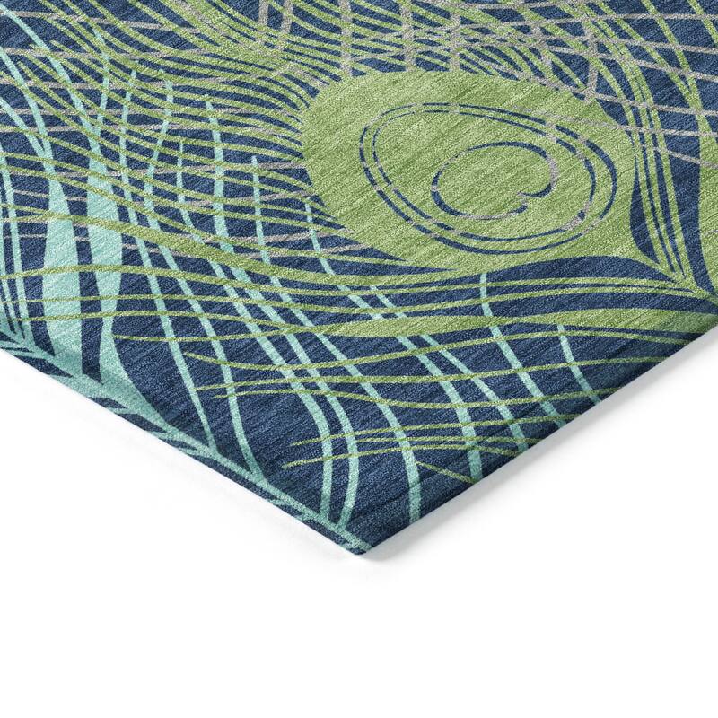 Machine Washable Indoor/ Outdoor Modern Peacock Chantille Rug
