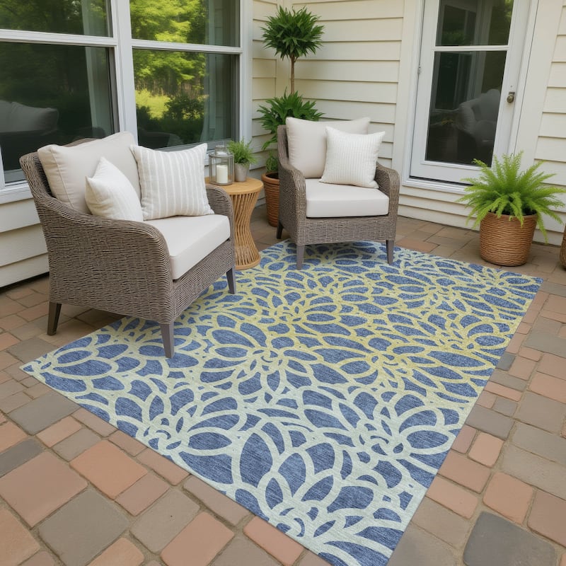 Machine Washable Indoor/ Outdoor Floral Craze Chantille Rug - Navy - 3' x 5'