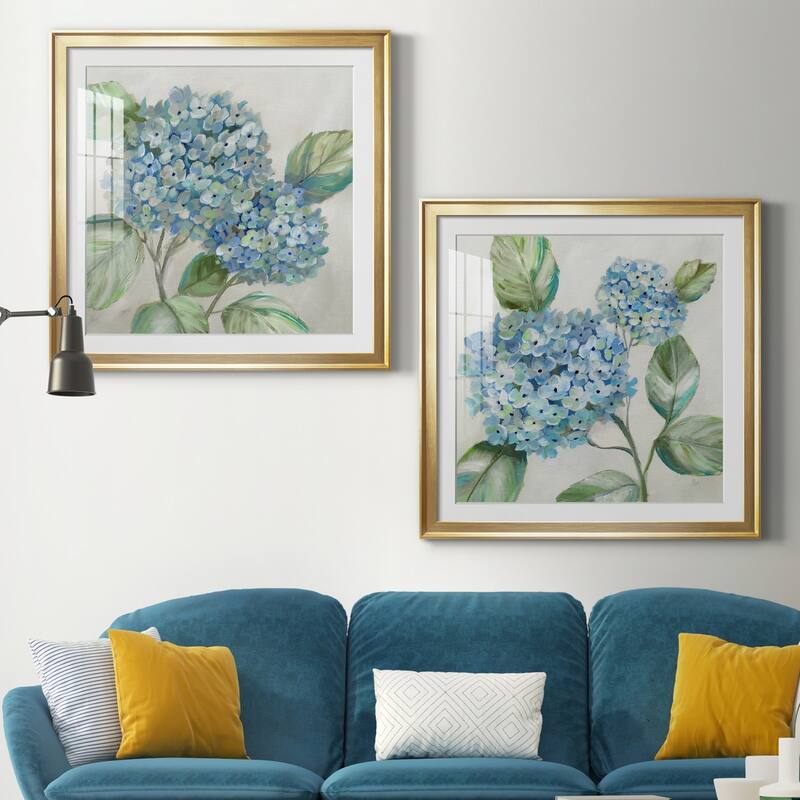 Hydrangea Beauty I Premium Framed Print - Ready to Hang