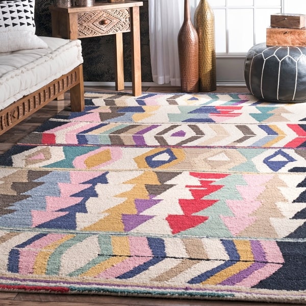 slide 2 of 32, nuLOOM Boho Multicolor Wool Handmade Tribal Arrowheads Area Rug