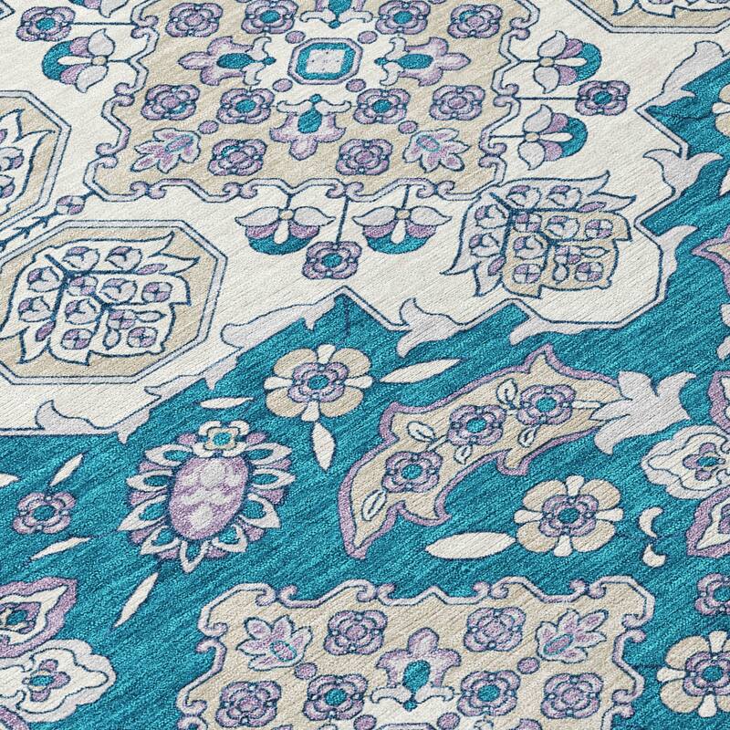 HomeRoots Medallion Traditional Rectangle Outdoor Rug