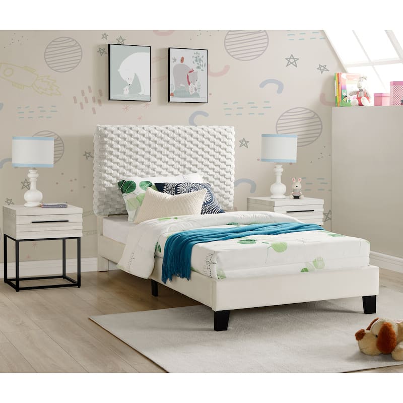 Roundhill Furniture Findlay 3-Piece Bedroom Set in White Dove