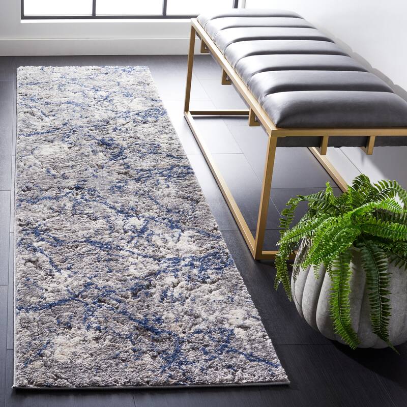 SAFAVIEH Petra Edla Modern Abstract Rug - 2'3" x 8' Runner - Light Grey/Light Beige
