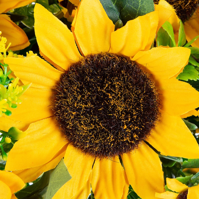22 in. Sunflower Wreath