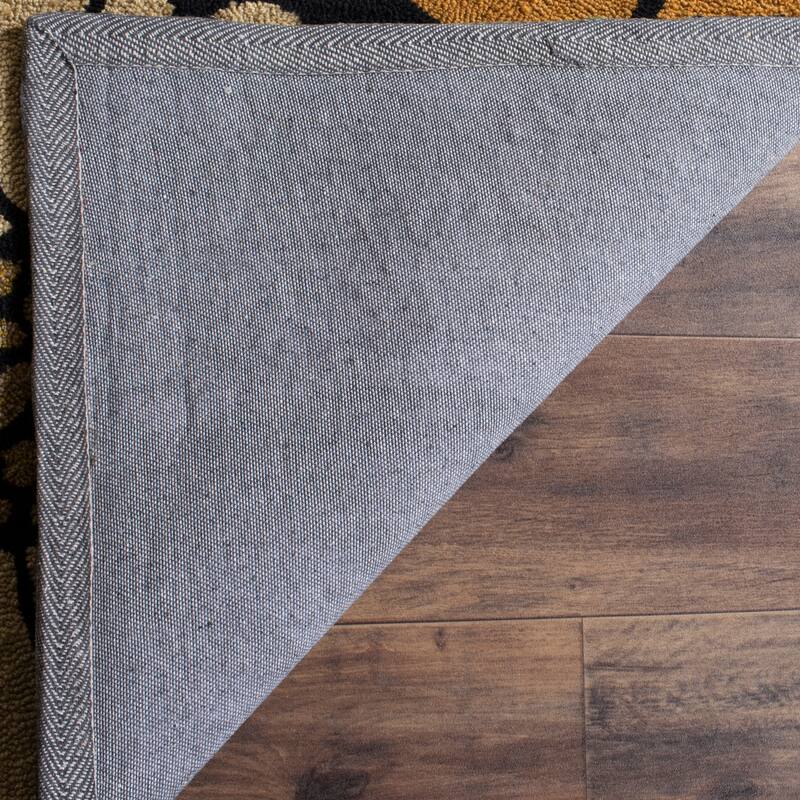 SAFAVIEH Handmade Four Seasons Alissa Floral Rug