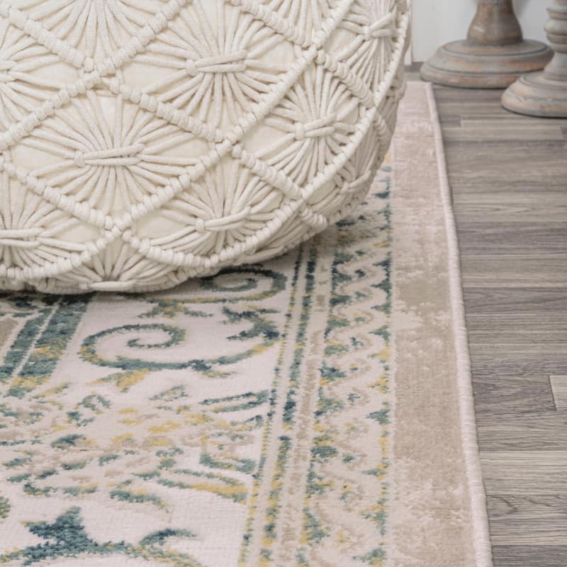 JONATHAN Y Amir Cottage Medallion Area Rug