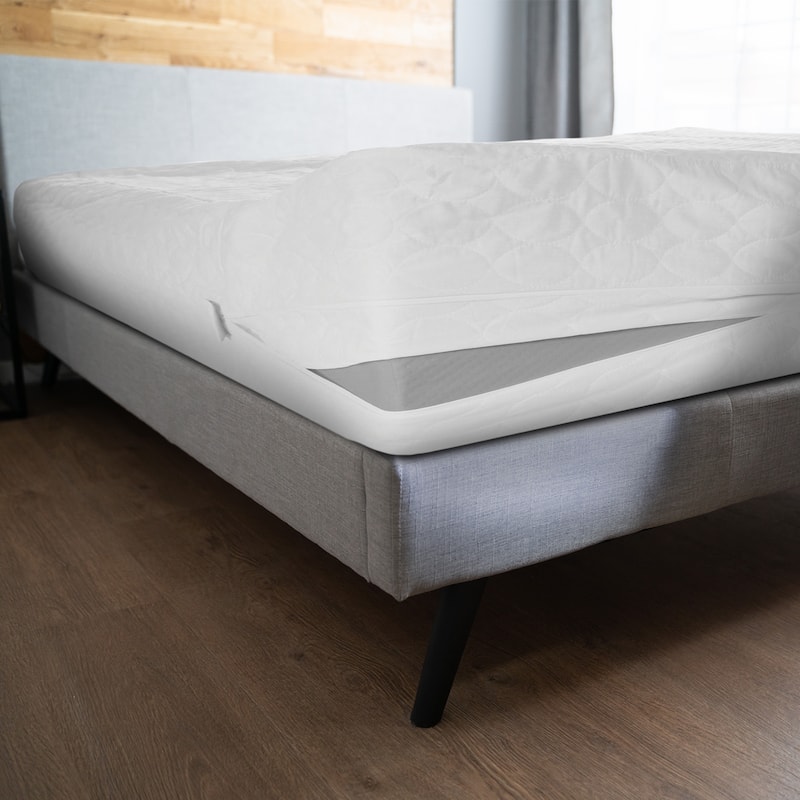 Mattress Protector – 6-Sided Waterproof and Hypoallergenic Mattress Cover by Windsor Home