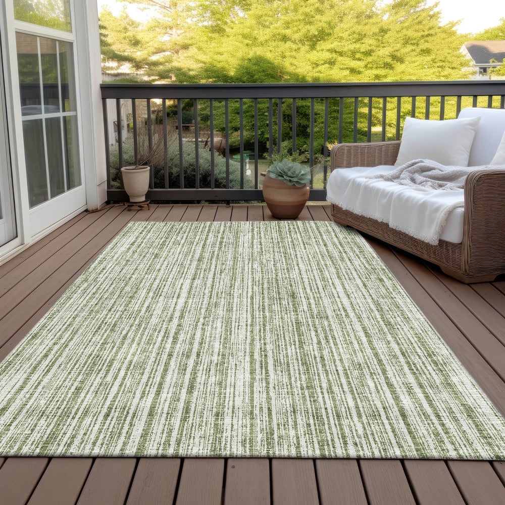 Machine Washable Indoor/ Outdoor Chantille Contemporary Stripes Rug