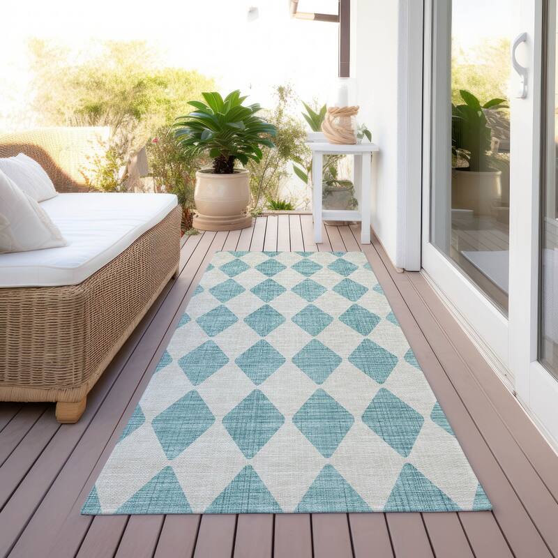 Machine Washable Indoor/ Outdoor Chantille Diamonds Rug