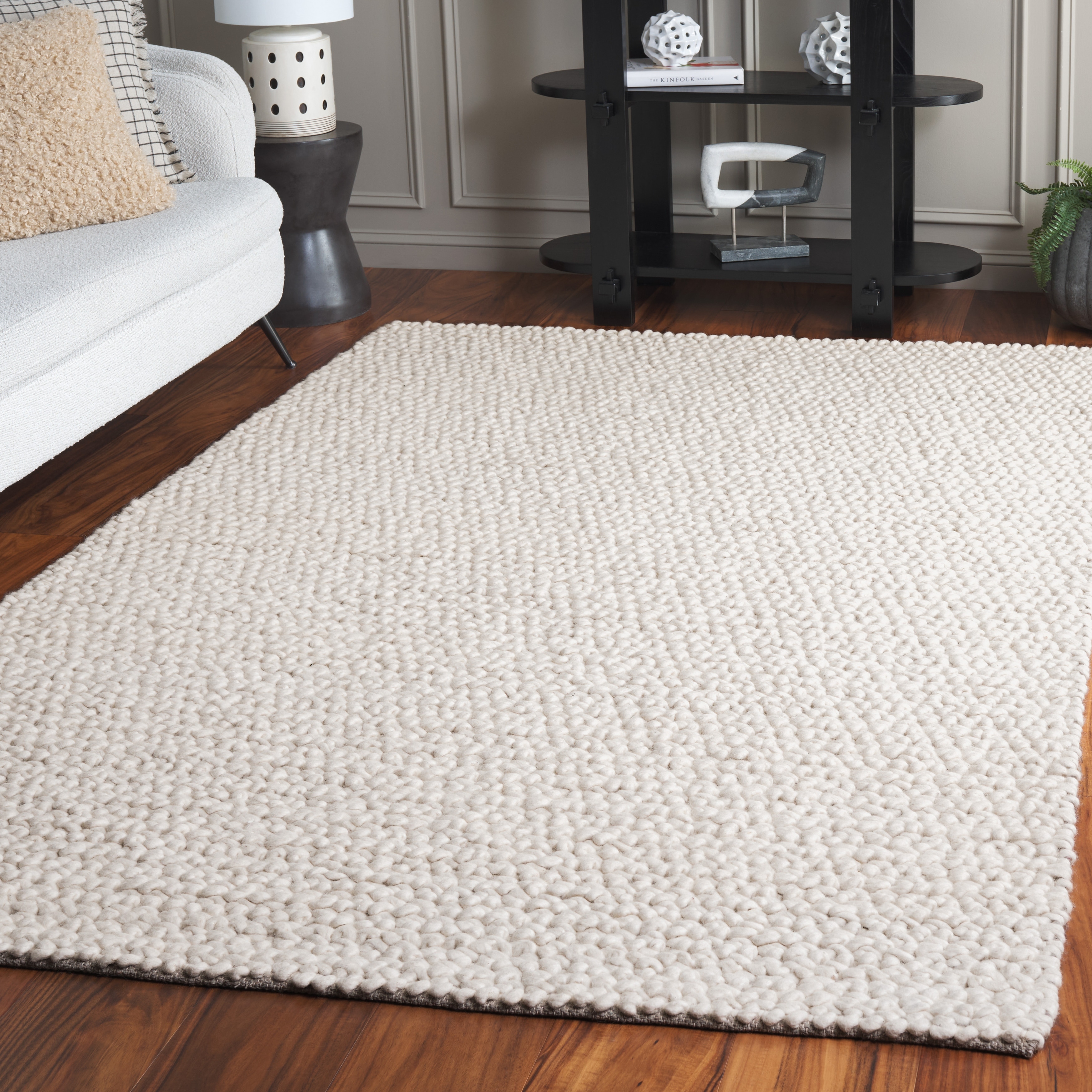 SAFAVIEH Hand-Loomed Natura Cliona Transitional Wool Rug
