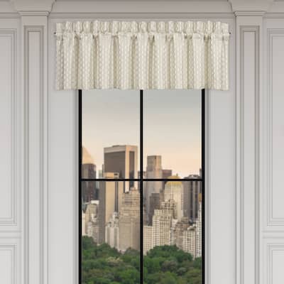 J. Queen New York Metropolitan Window Straight Valance