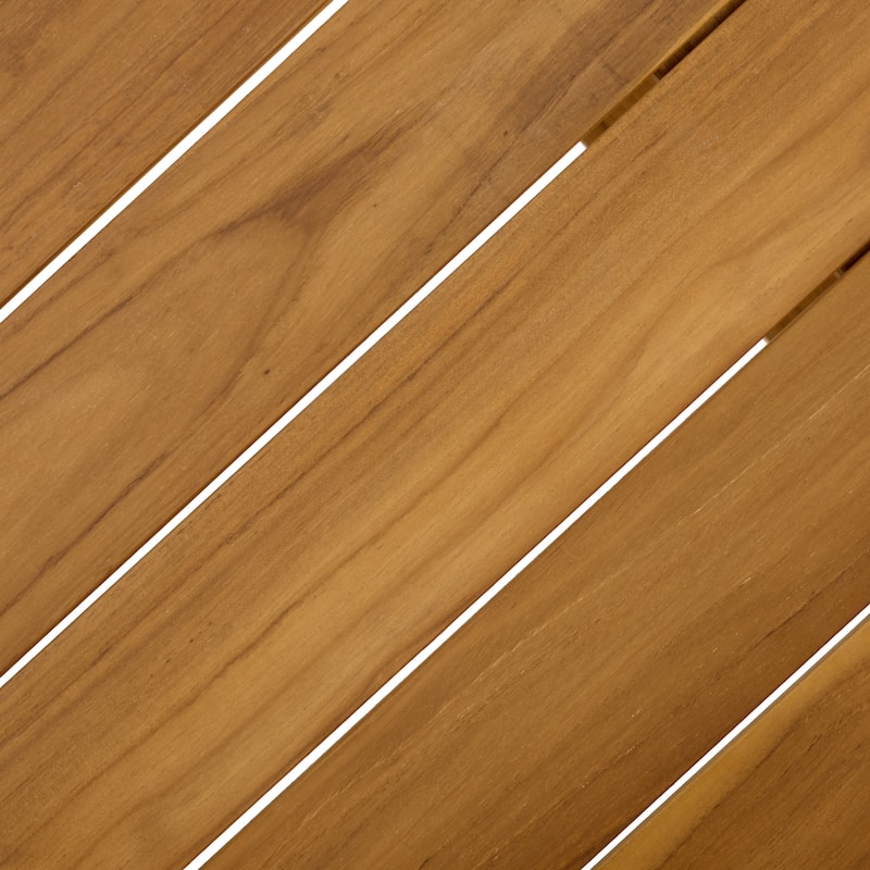 SAFAVIEH Couture Mayaguana Round Teak Dining Table - 39"W x 39"D x 30"H