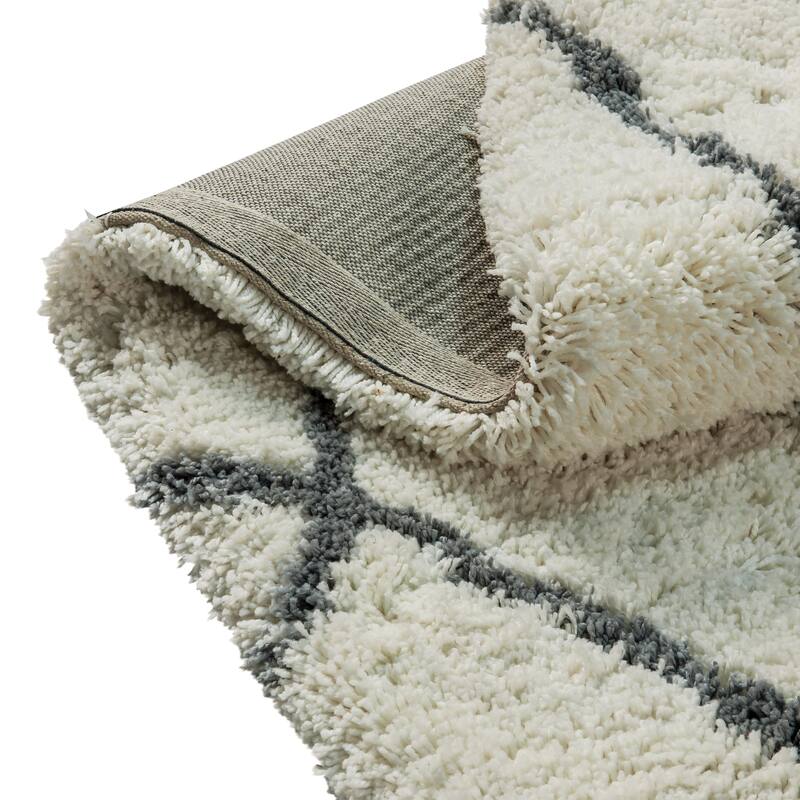 Shag Style Diamond Trellis Area Rug