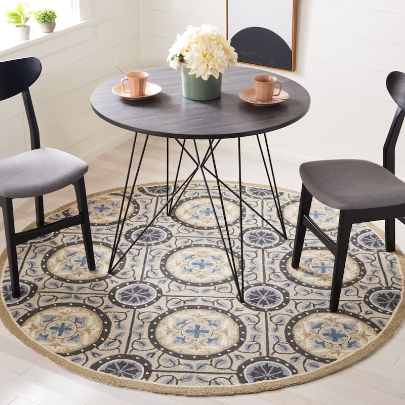 SAFAVIEH Handmade Four Seasons Caspian Floral Rug