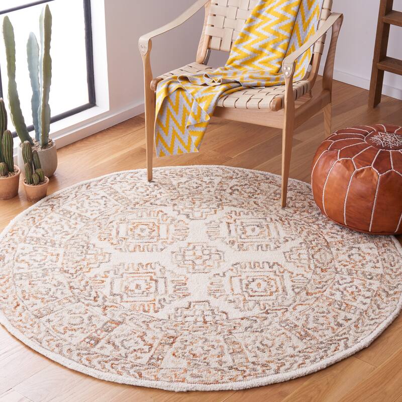 SAFAVIEH Handmade Aspen Buddug Boho Wool Rug - 5' Round - Ivory/Sage