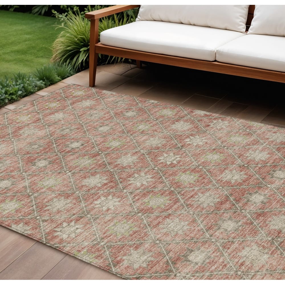 HomeRoots Floral Transitional Rectangle Outdoor Rug