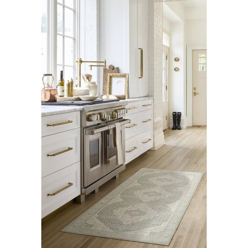 Nabela Noor Home x Livabliss Athiyo Traditional Area Rug - 7'9" x 10' - Grey