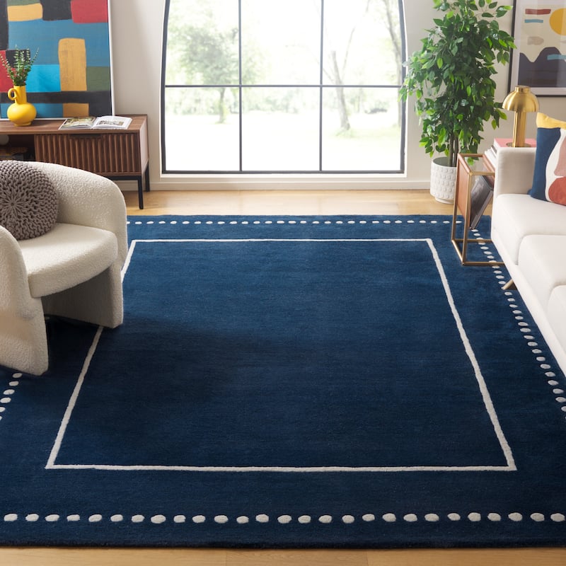 SAFAVIEH Handmade Bella Alverta Dotted Border Wool Rug