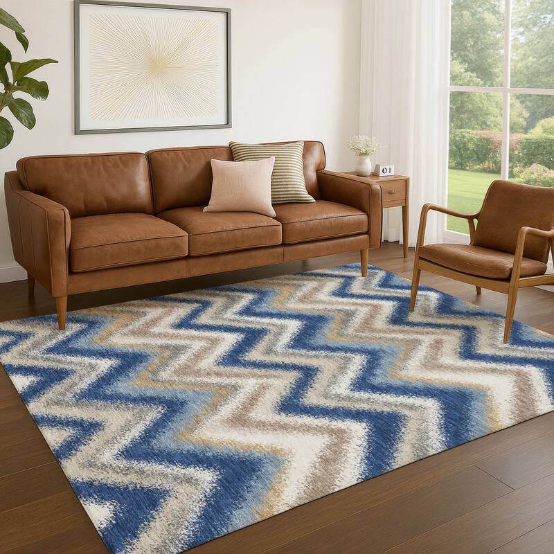 Machine Washable Indoor/ Outdoor Modern Chevron Chantille Rug