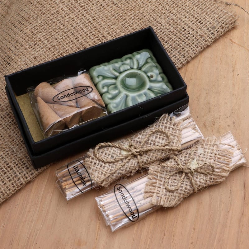 NOVICA Temple Aroma, Boxed incense set
