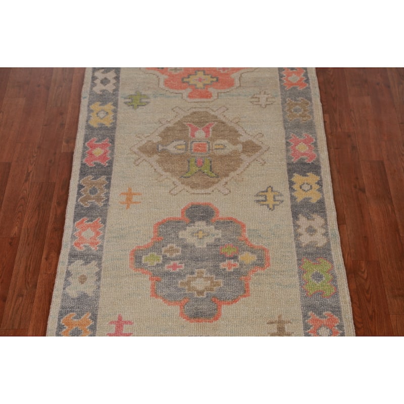 Hand Knotted Oriental 100% Wool Carpet Transitional Geometric Beige & Ivories Oushak Runner Rug - 9' 2'' X 3' 1''