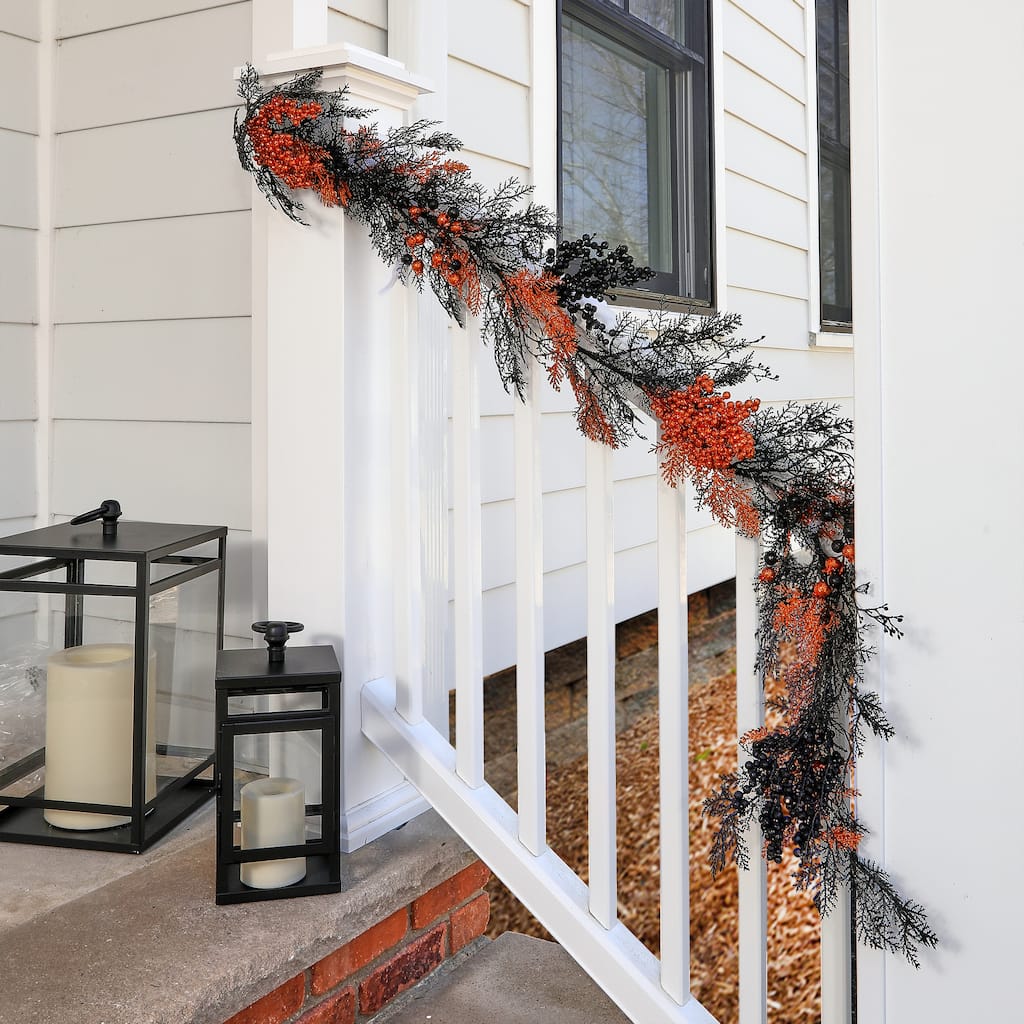 60" Spooky Glitter Garland
