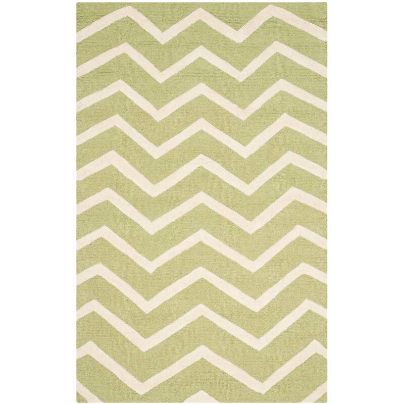 SAFAVIEH Handmade Cambridge Terttu Chevron Wool Rug