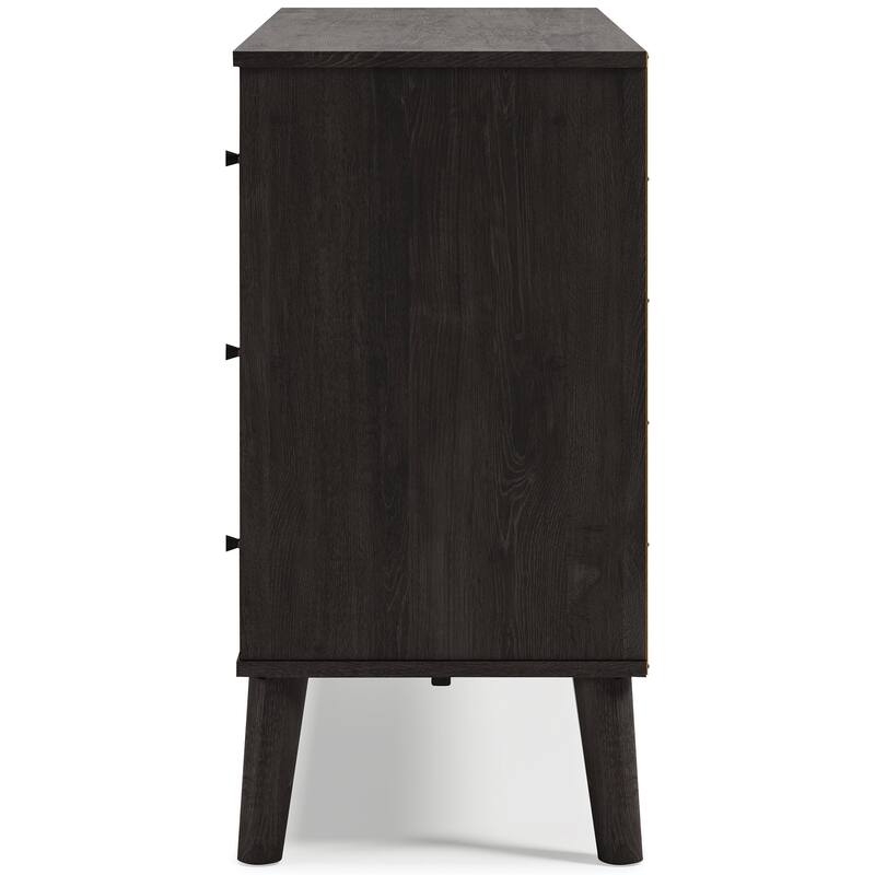 Signature Design by Ashley Piperton Woodgrain 6-drawer Dresser