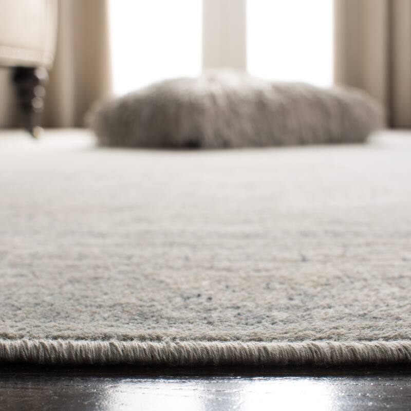 SAFAVIEH Vintage Lenna Oriental Distressed Viscose Rug