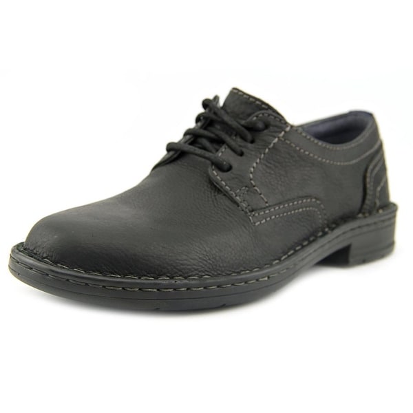 clarks kyros