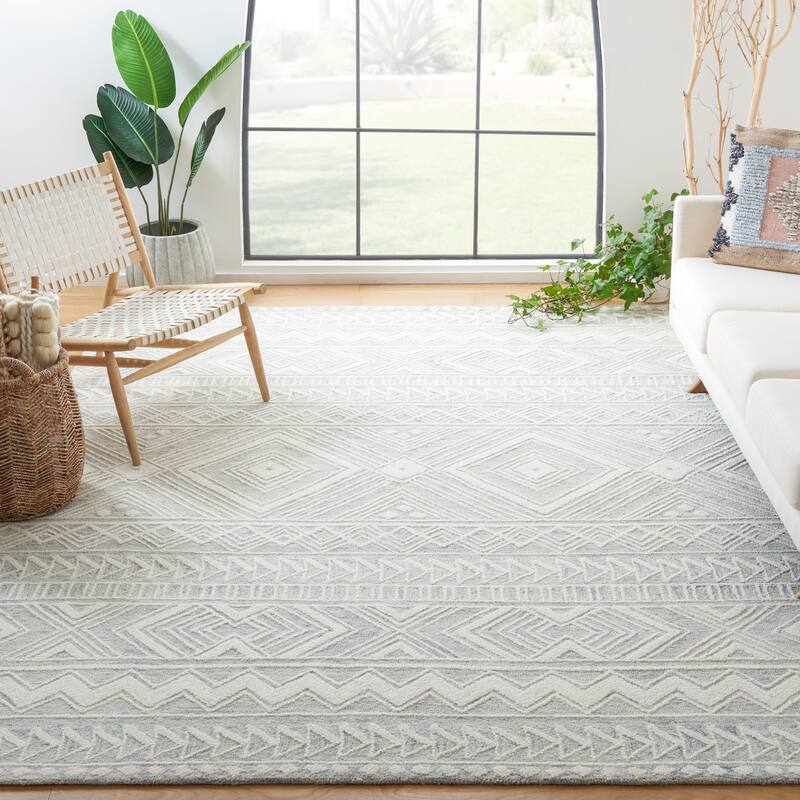 SAFAVIEH Handmade Metro Mirushe Boho Moroccan Wool Rug - 9' x 12' - Grey/Ivory