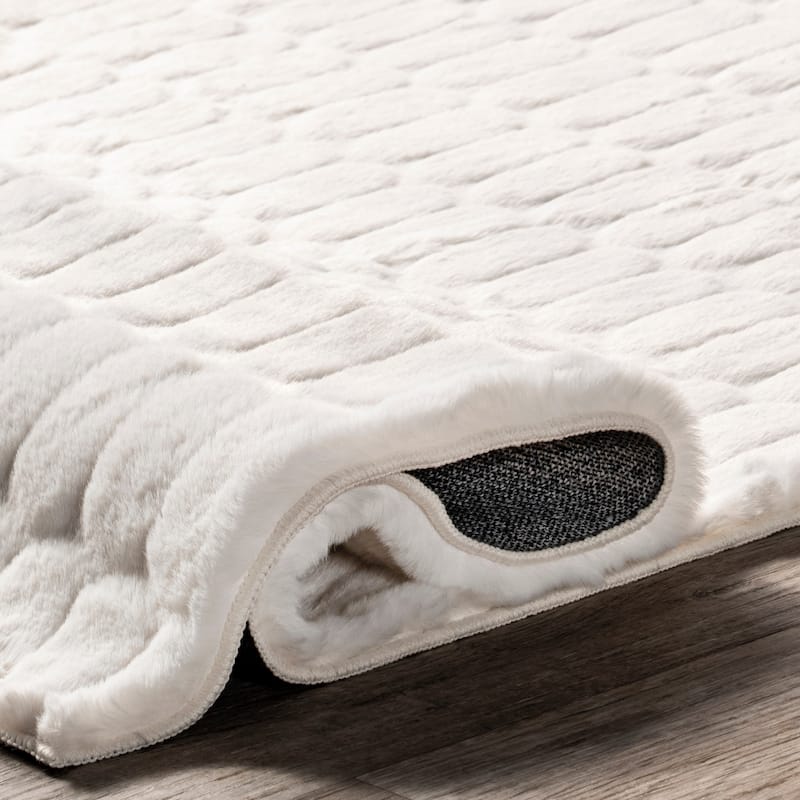 Nuloom Nia SuperiorWash Tile Faux Rabbit Machine Washable Area Rug