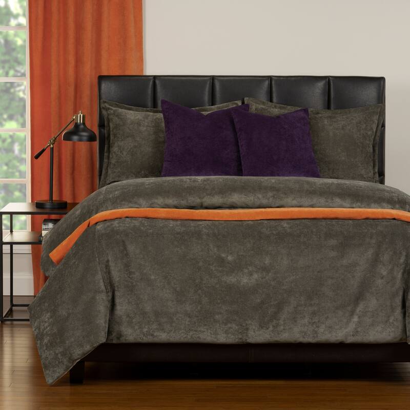 Mixology Padma 7 Piece Duvet Cover and Insert Set