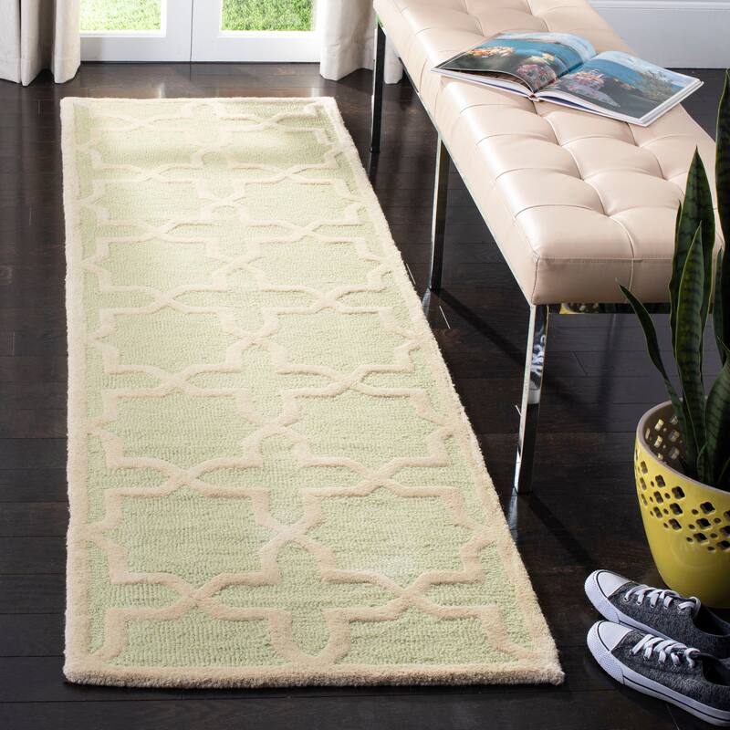 SAFAVIEH Handmade Cambridge Remedios Geometric Wool Rug - 2'6" x 10' Runner - Light Green/Ivory