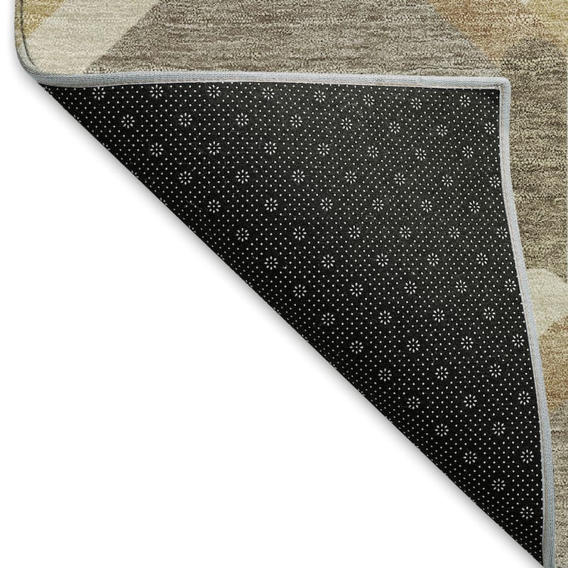Machine Washable Indoor/ Outdoor Modern Trellis Chantille Rug