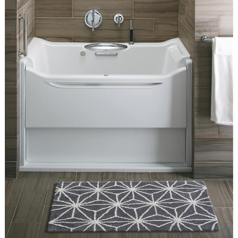 Vibhsa Bath Rug Geometric Pattern in Grey & Ivory 20" x 32"