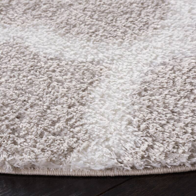 SAFAVIEH Tahoe Shag Etha Trellis 1.2-inch Thick Rug
