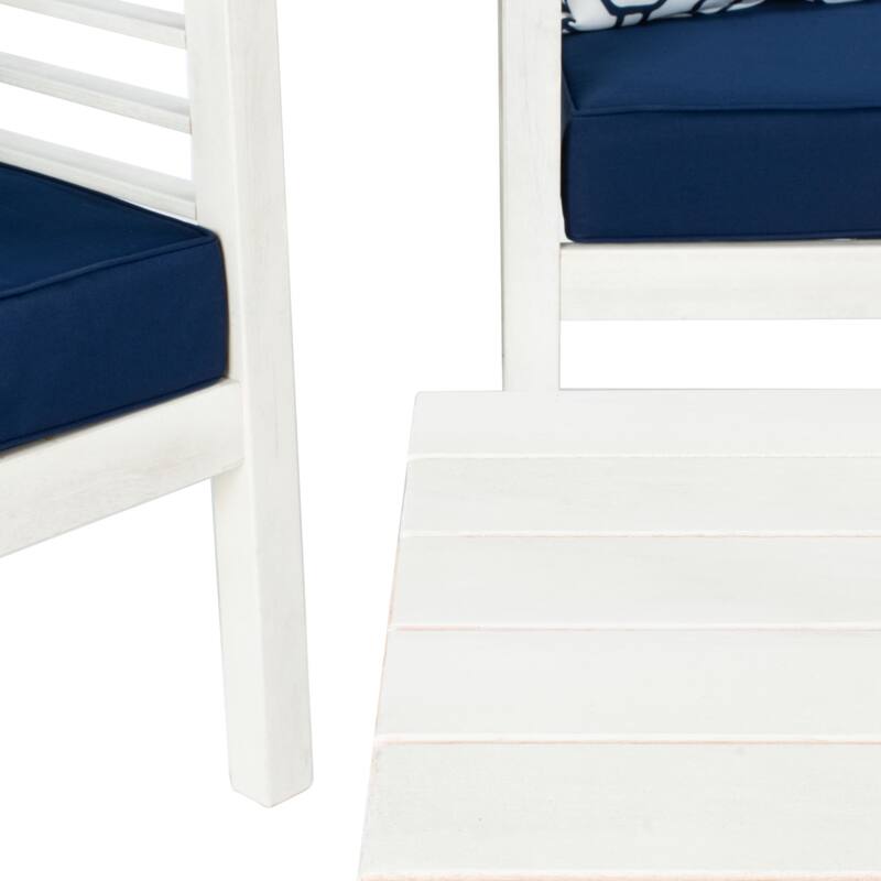SAFAVIEH Outdoor Yoselin 4-Piece Set with Accent Pillow - 51W x 26D x 26H