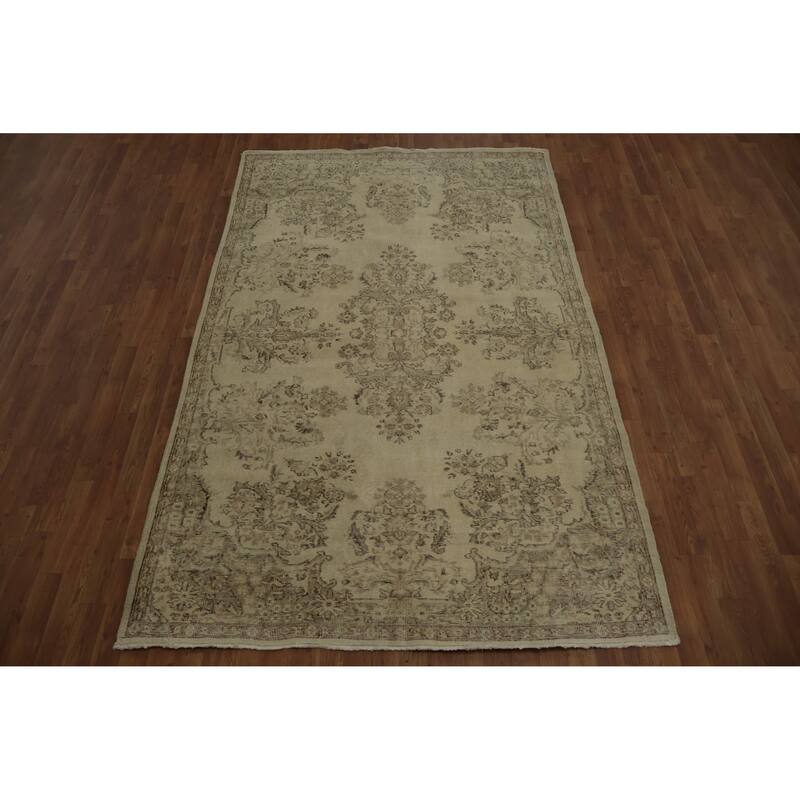 Hand Knotted Oriental 100% Wool Carpet Transitional Floral Beige & Ivories Anatolian Area Rug - 8' 11'' X 5' 7''