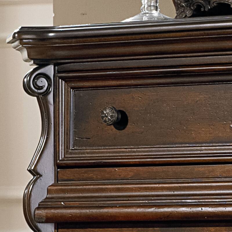 Liberty Furniture Arbor Place Sleigh Bed, Dresser & Mirror, Chest, Night Stand - California King, King or Queen