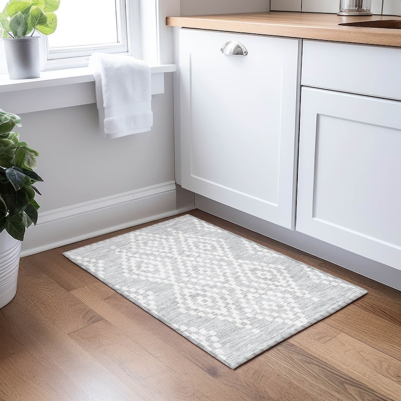 Machine Washable Indoor/ Outdoor Chantille Boho Moroccan Rug