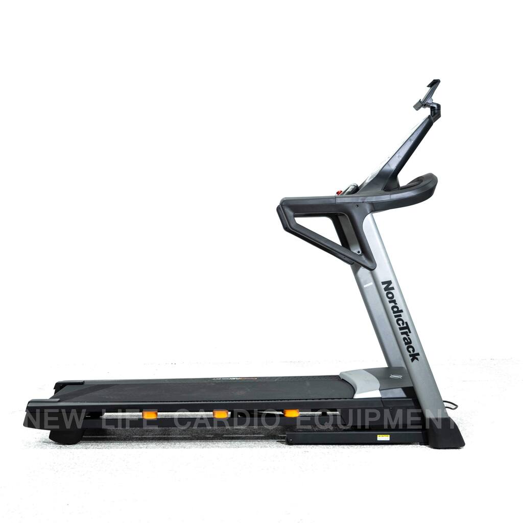 NordicTrack Elite 700 Pro Treadmill
