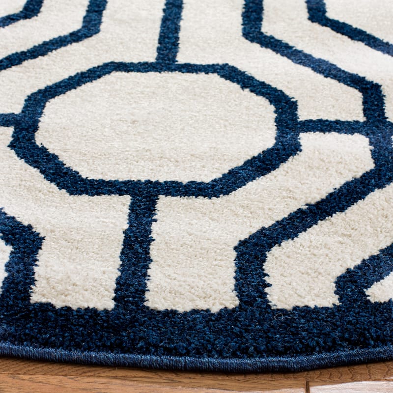 SAFAVIEH, Amherst Mounah Modern Rug