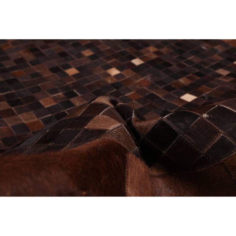 ECARPETGALLERY Handmade Cowhide Patchwork Dark Brown Leather Rug - 5'0 x 5'0