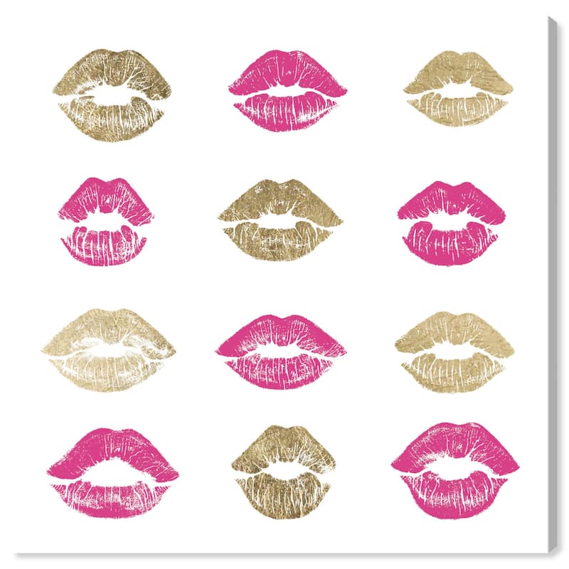 Wynwood Studio Canvas Fashion and Glam Marilyn 's Kiss Gold and Metallic Gold Glam Wall Art Canvas Print