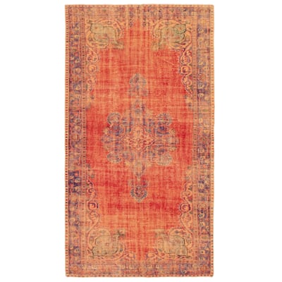 ECARPETGALLERY Hand-knotted Melis Vintage Red Wool Rug - 5'7 x 10'4