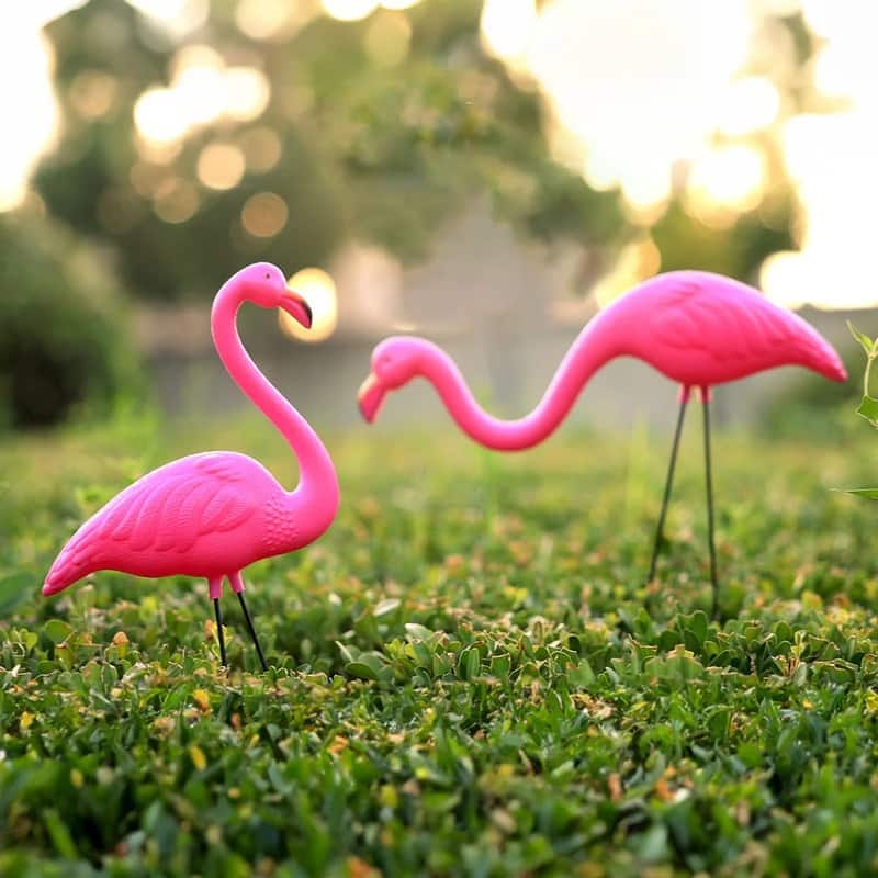 10 Pack Small Yard Flamingos Ornament Stakes