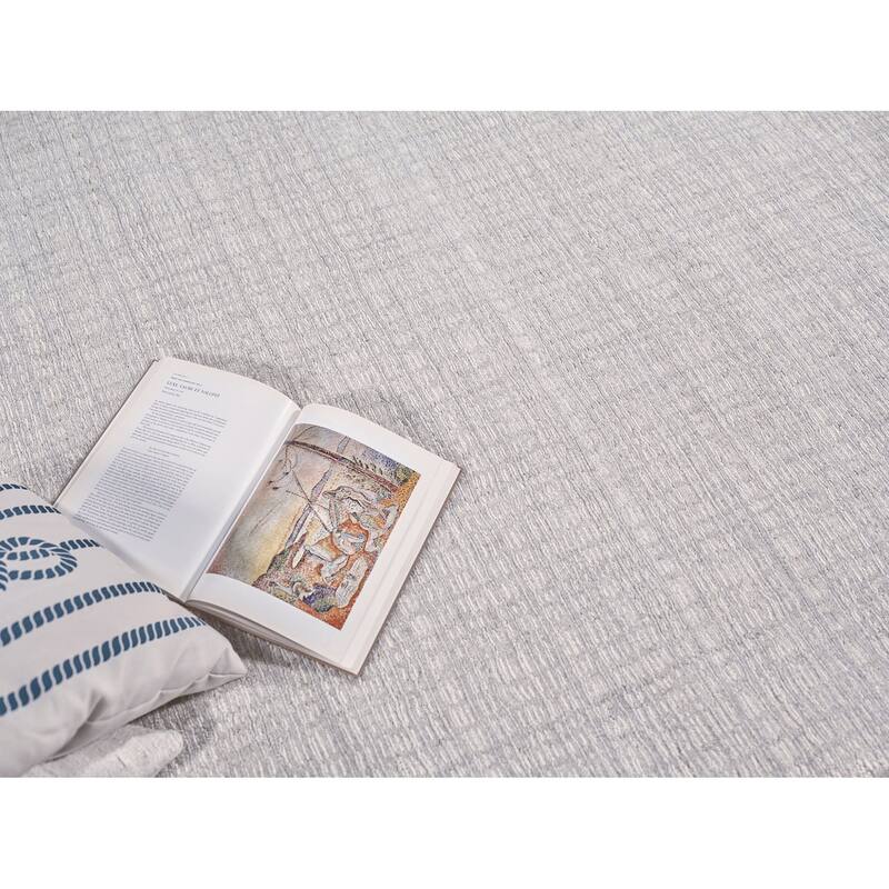 Exquisite Rugs Alpine Handmade Handloomed New Zealand Wool Silver/Ivory Area Rug.