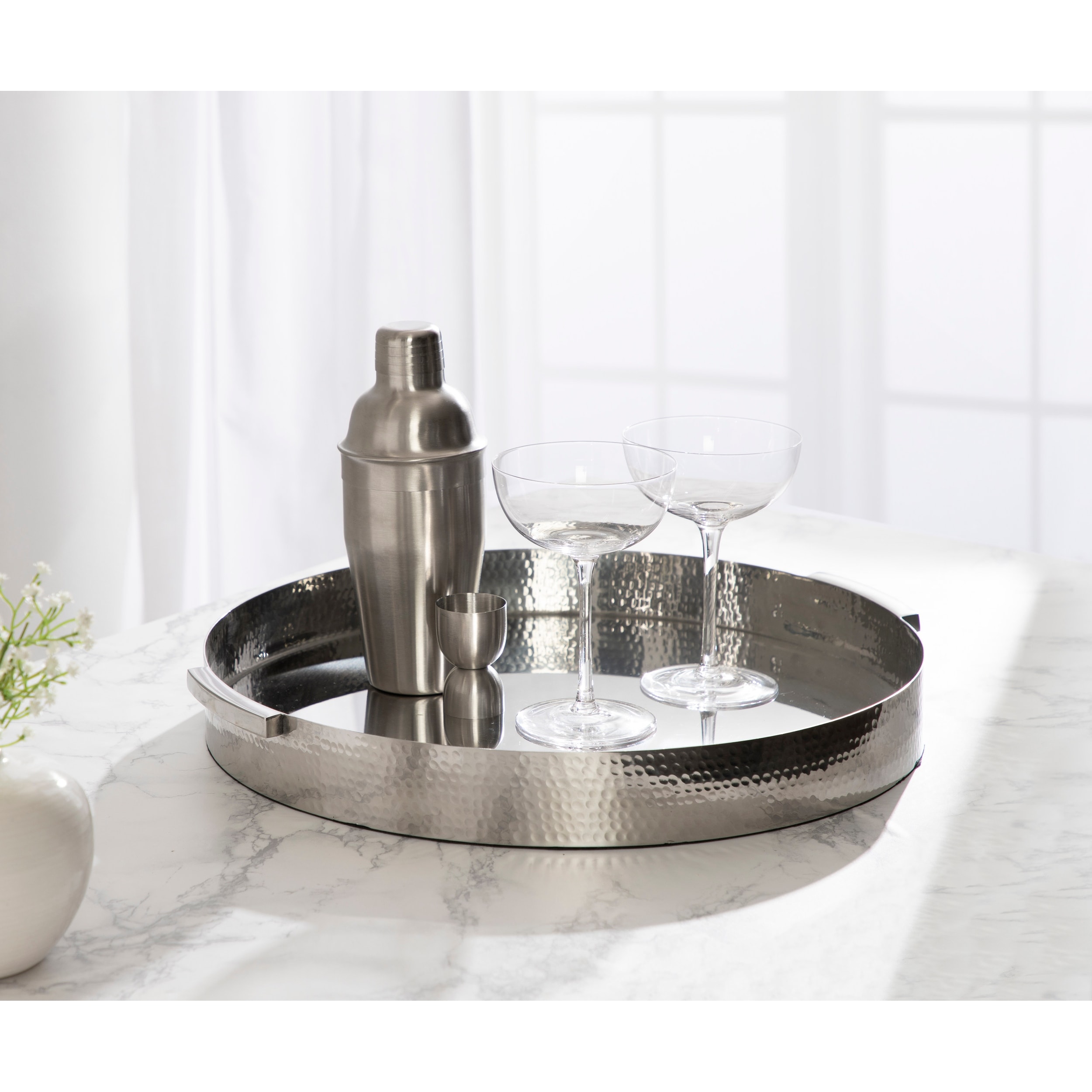 Kate and Laurel Samana Round Metal Tray